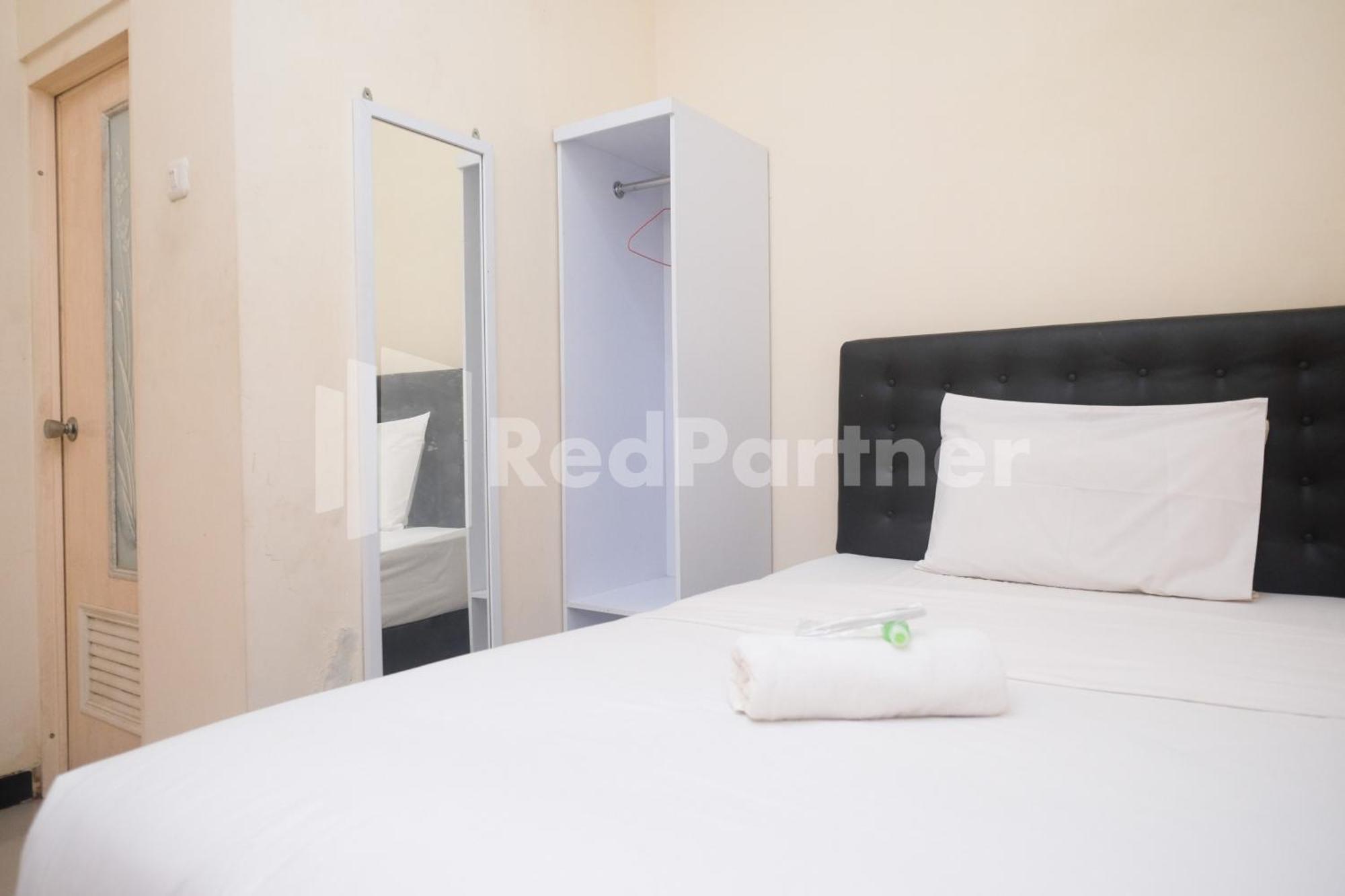 Griya Loka 2 Syariah Near Simpang Lima Mitra Reddoorz Hotel เซอมารัง ภายนอก รูปภาพ