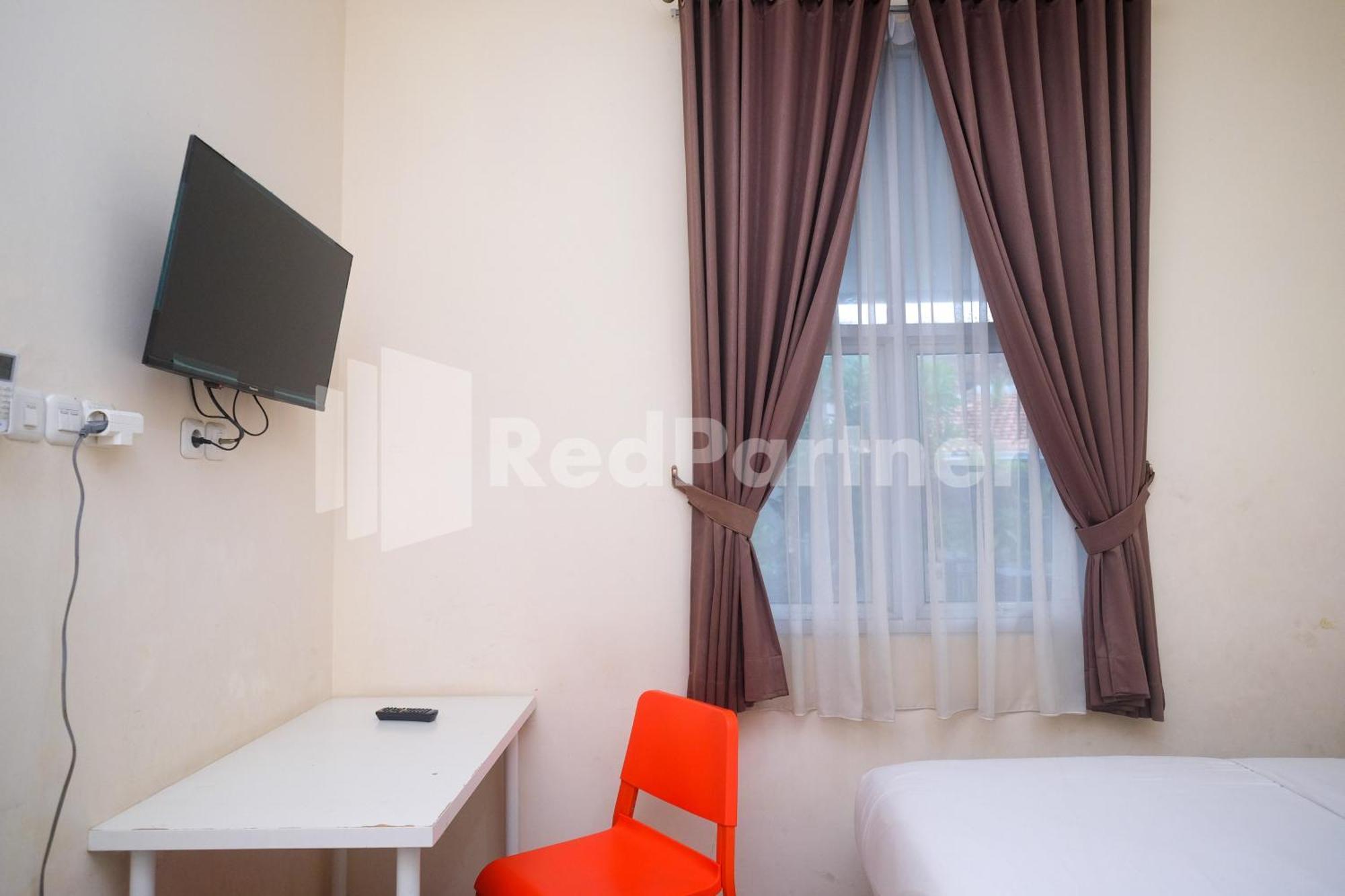 Griya Loka 2 Syariah Near Simpang Lima Mitra Reddoorz Hotel เซอมารัง ภายนอก รูปภาพ