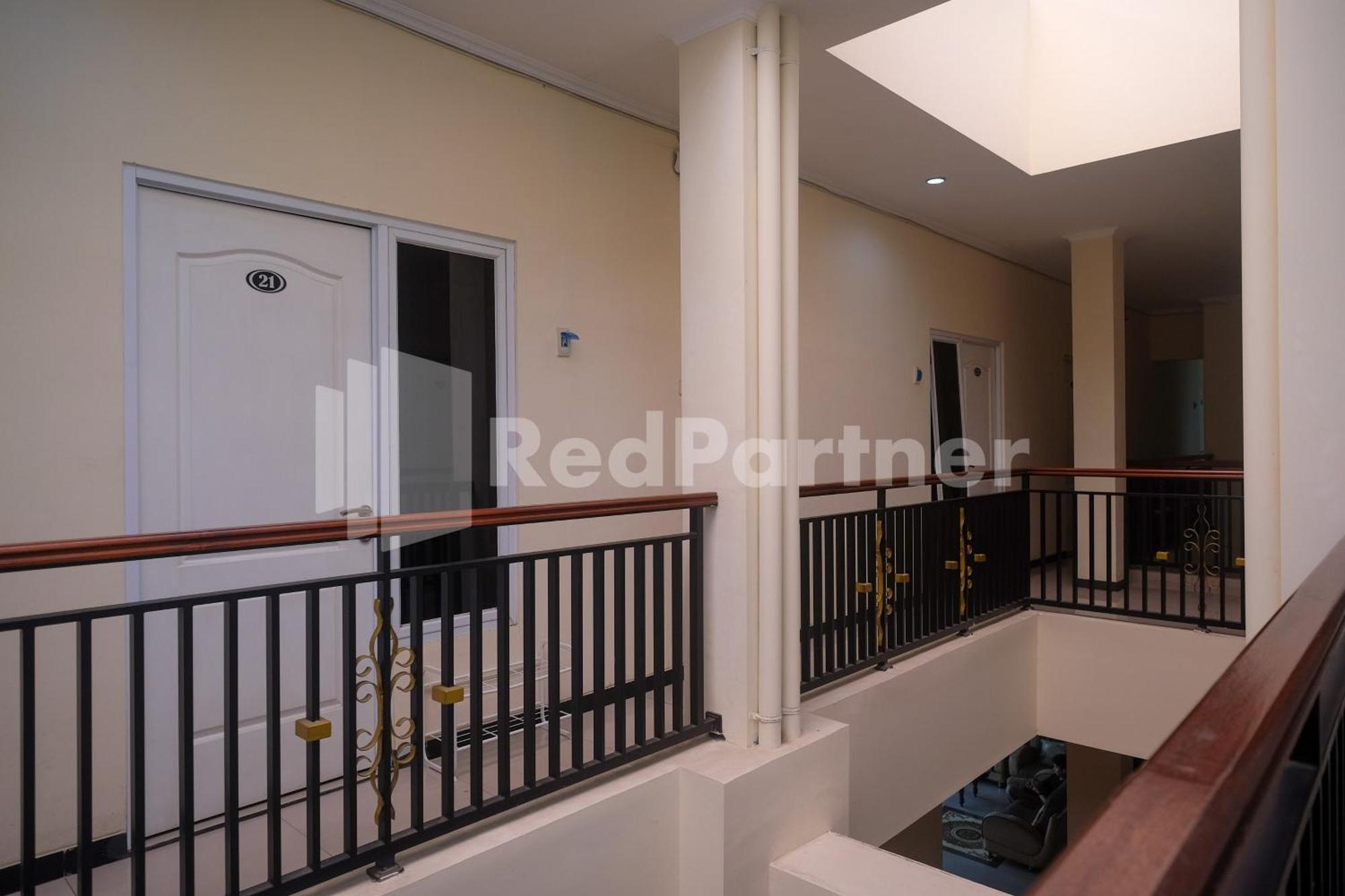 Griya Loka 2 Syariah Near Simpang Lima Mitra Reddoorz Hotel เซอมารัง ภายนอก รูปภาพ