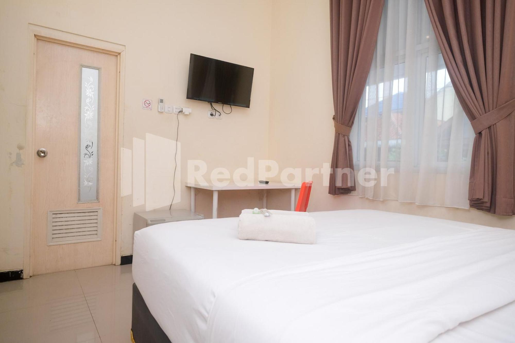 Griya Loka 2 Syariah Near Simpang Lima Mitra Reddoorz Hotel เซอมารัง ภายนอก รูปภาพ