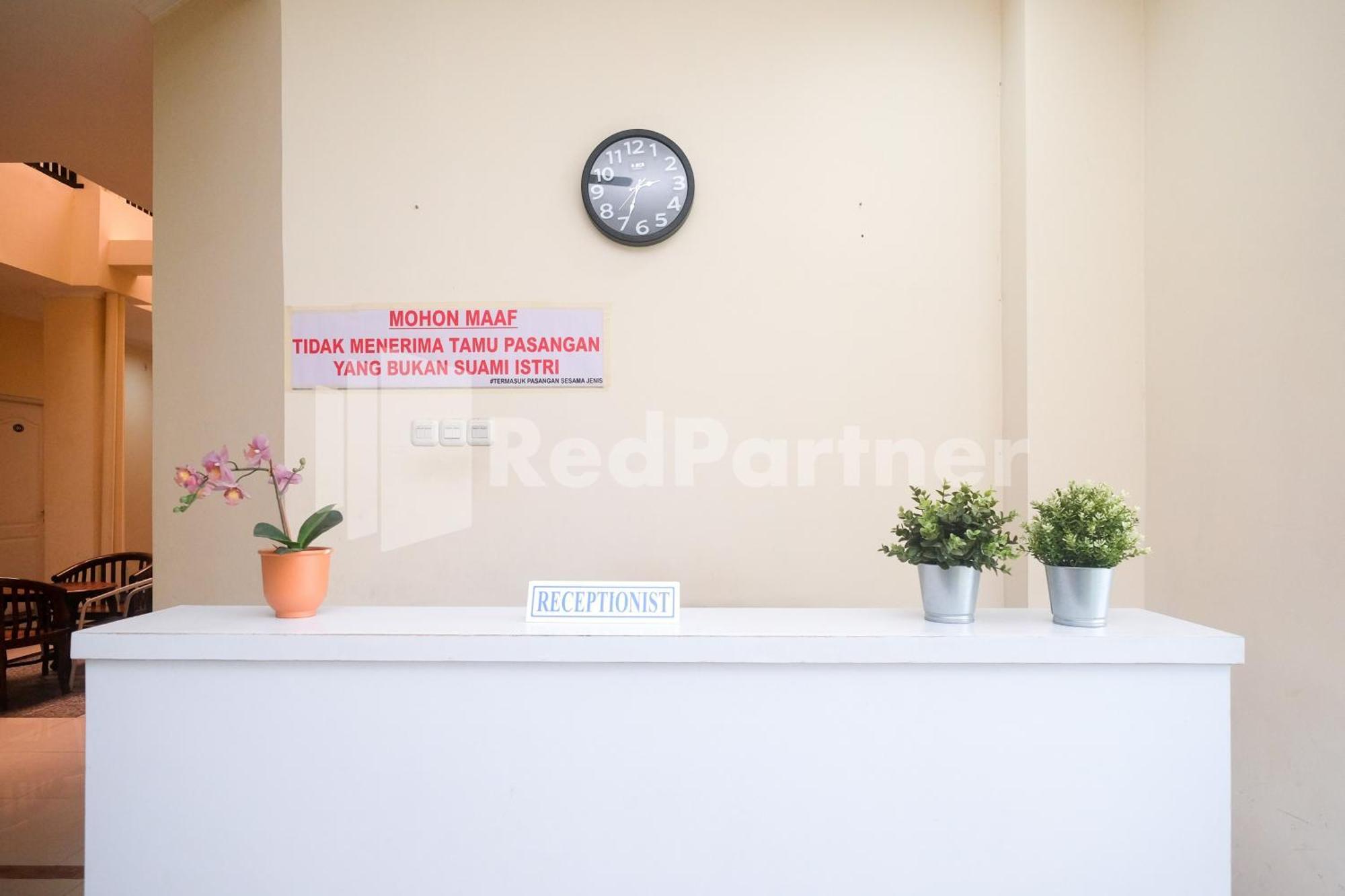 Griya Loka 2 Syariah Near Simpang Lima Mitra Reddoorz Hotel เซอมารัง ภายนอก รูปภาพ