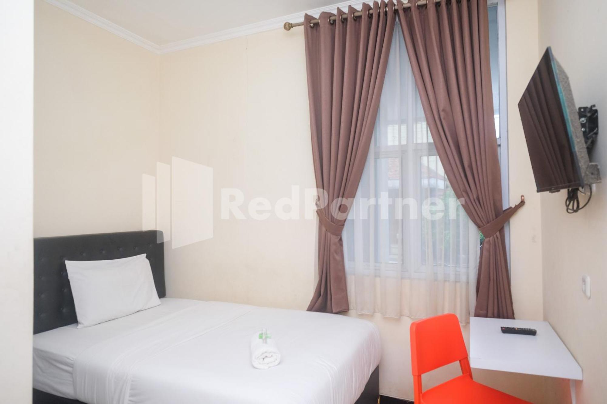 Griya Loka 2 Syariah Near Simpang Lima Mitra Reddoorz Hotel เซอมารัง ภายนอก รูปภาพ