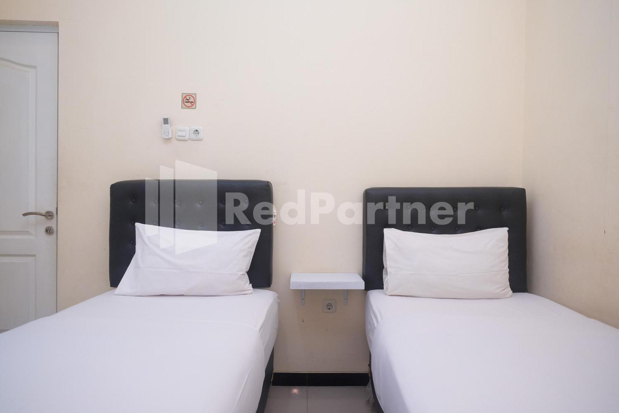 Griya Loka 2 Syariah Near Simpang Lima Mitra Reddoorz Hotel เซอมารัง ภายนอก รูปภาพ